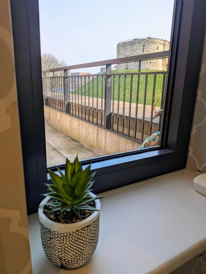 The Old Fire Station Luxury Apartment ヨーク エクステリア 写真