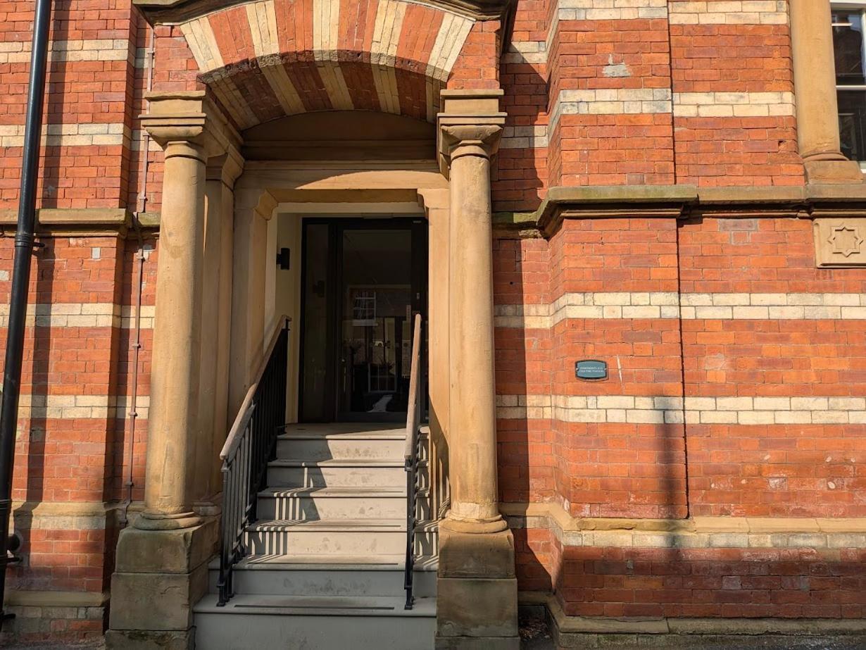 The Old Fire Station Luxury Apartment ヨーク エクステリア 写真