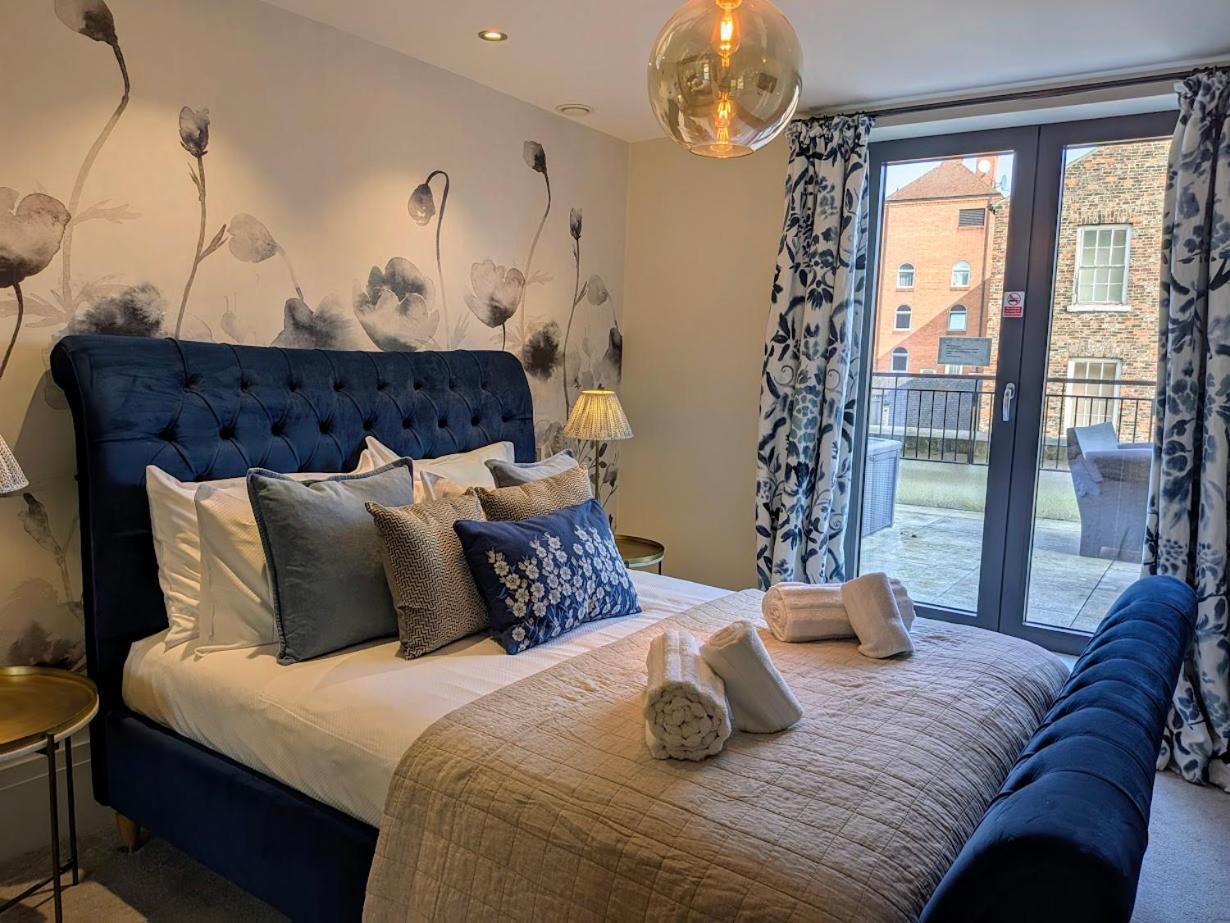 The Old Fire Station Luxury Apartment ヨーク エクステリア 写真
