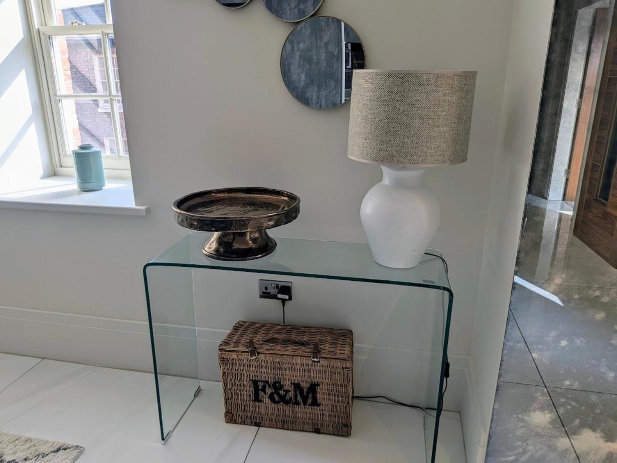 The Old Fire Station Luxury Apartment ヨーク エクステリア 写真